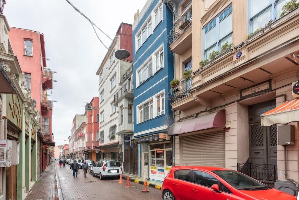 Historic Unique Town House Golden Horn Apartament